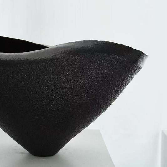 Obsidian Curve Vessel