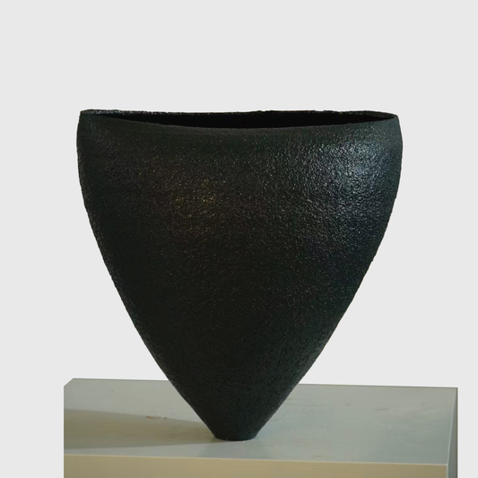 Obsidian Peak Vessel
